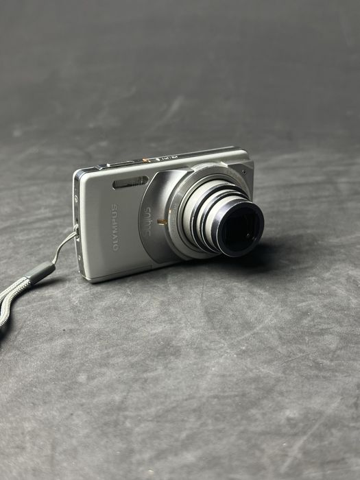 Olympus Stylus 7010 – цифровий фотоапарат, робочий