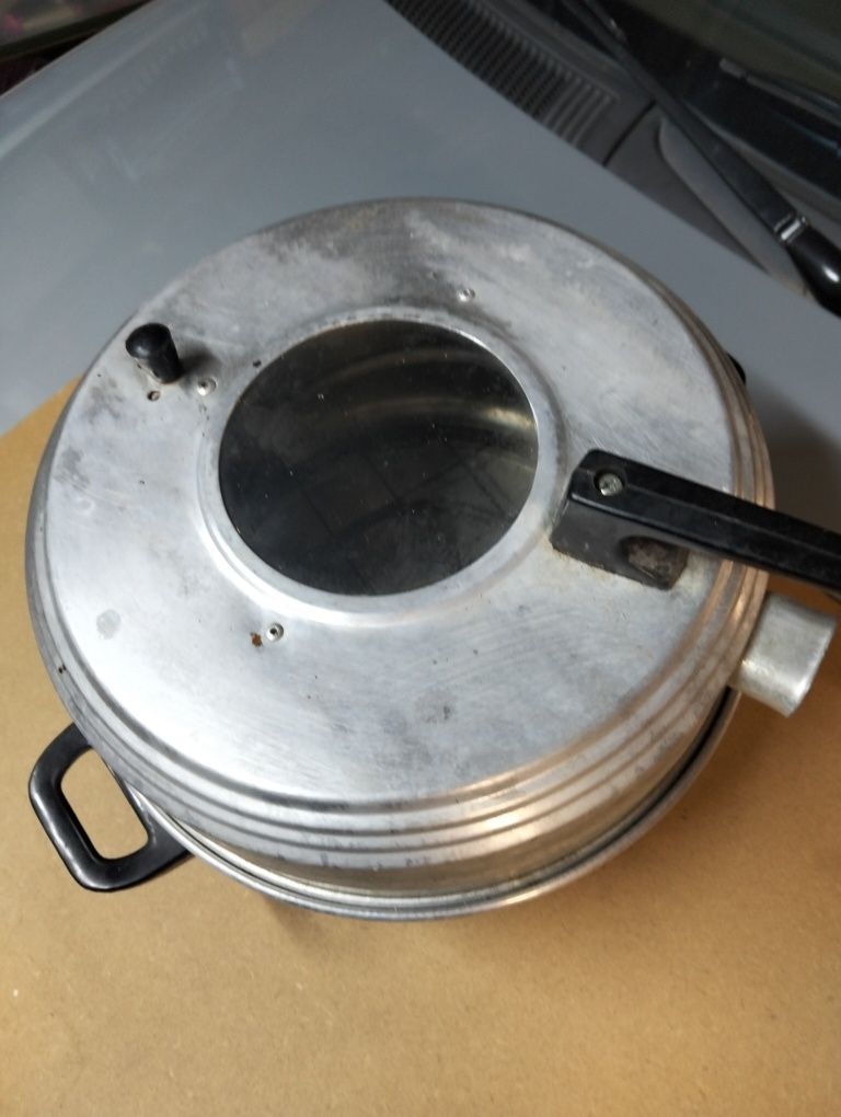 Forno eléctrico com visor