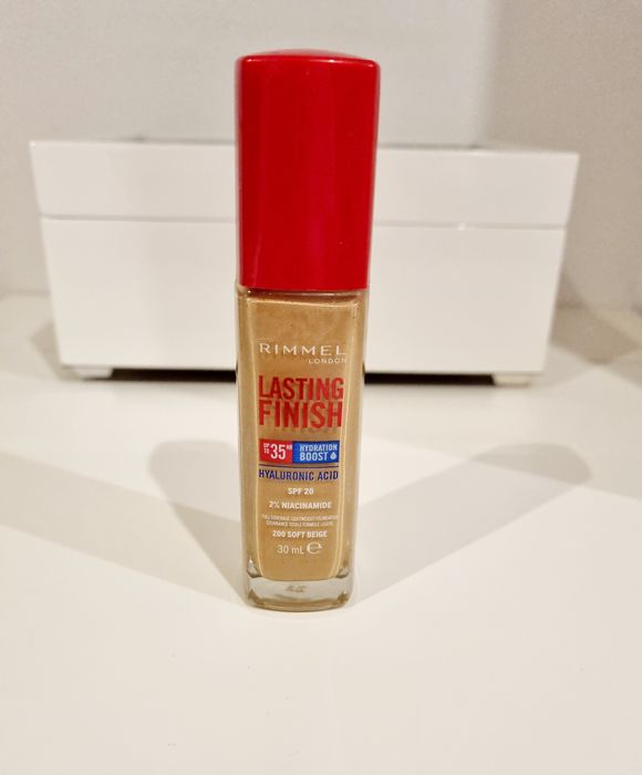 Rimmel Lasting Finisch