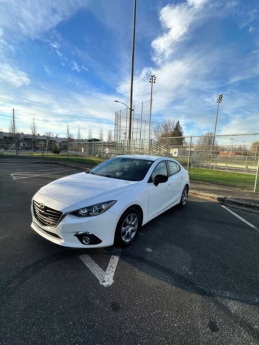 2016 Mazda 3 Sport