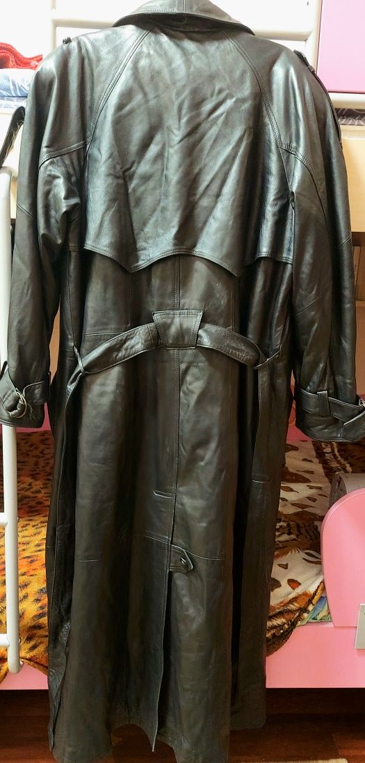 Итальянский кожаный плащ/пальто с подстежкой