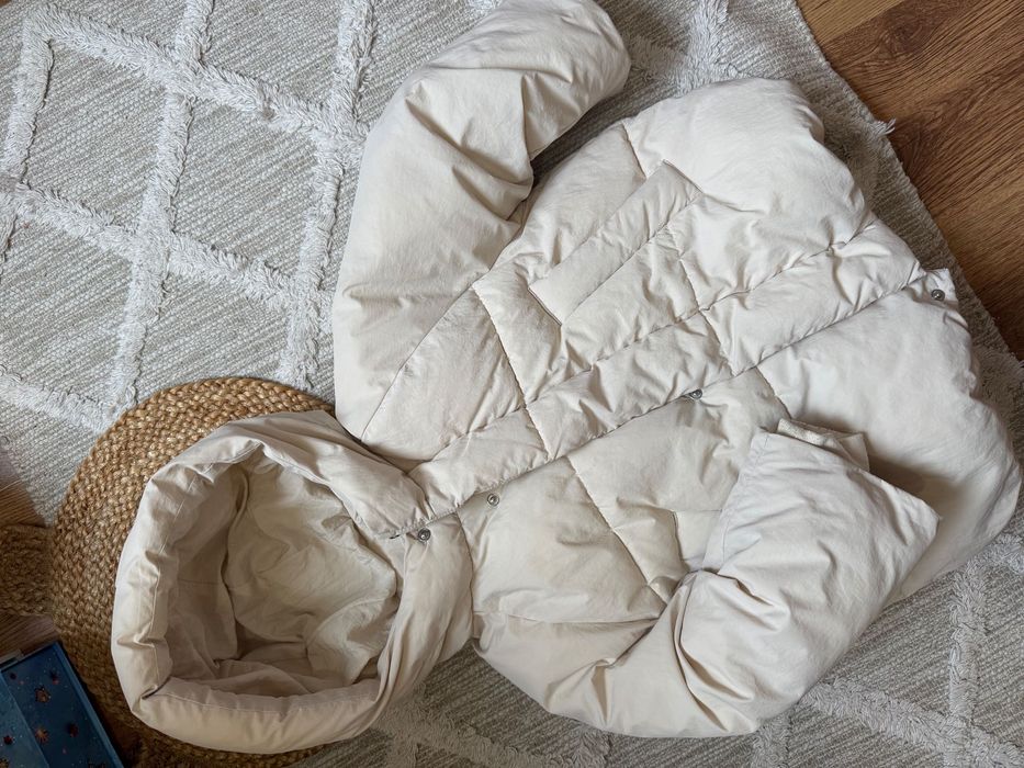 Куртка Zara на дівчинку розмір 110