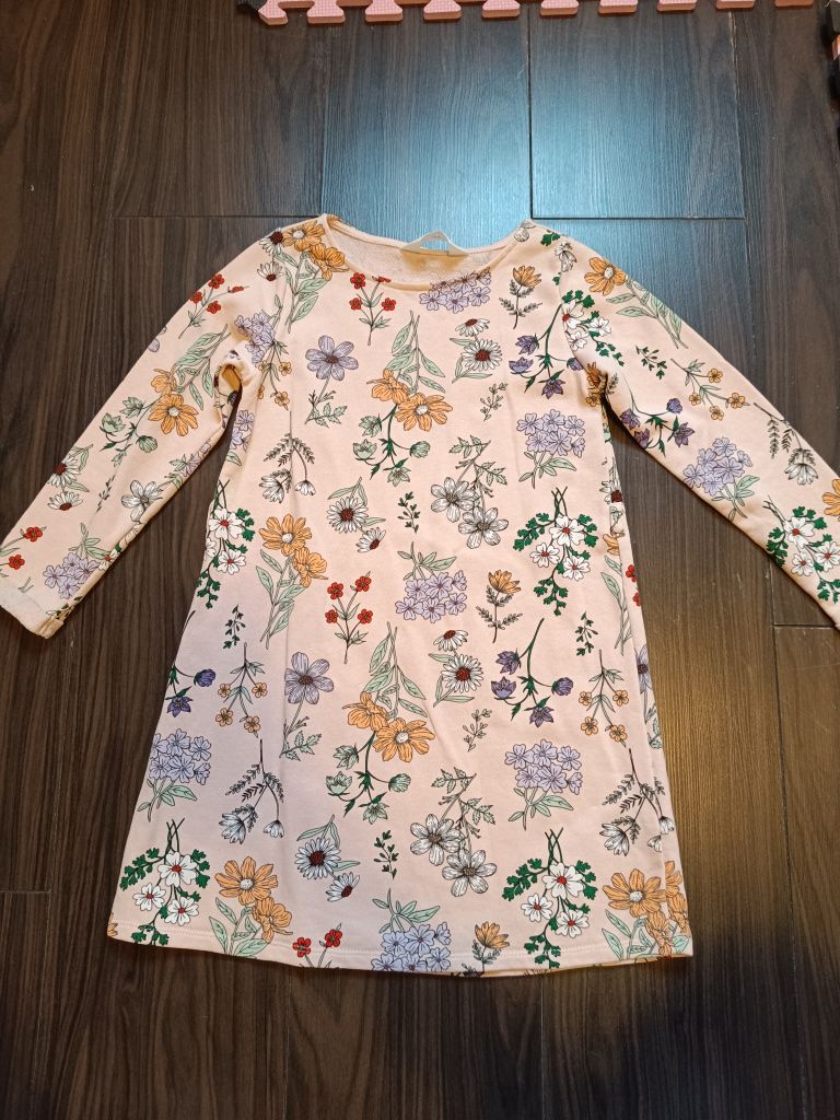 Sukienka H&M 122/128