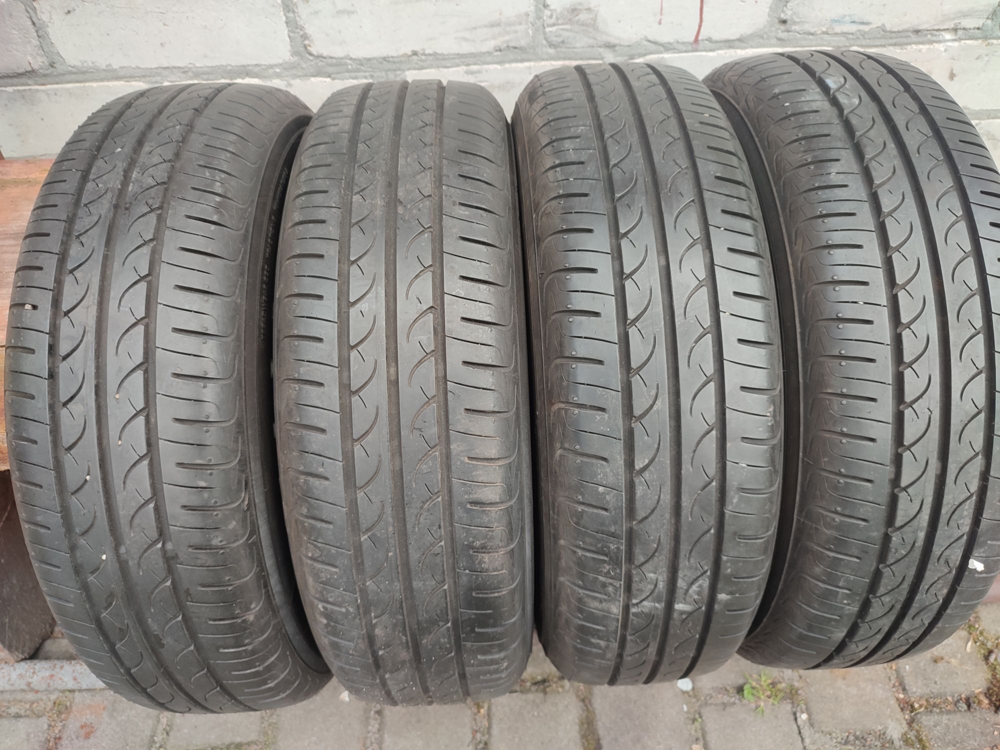 Yokohama 175/65r15 2020 року в ідеальному стані