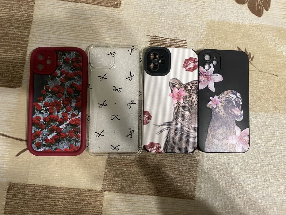 Чохли на айфон 11