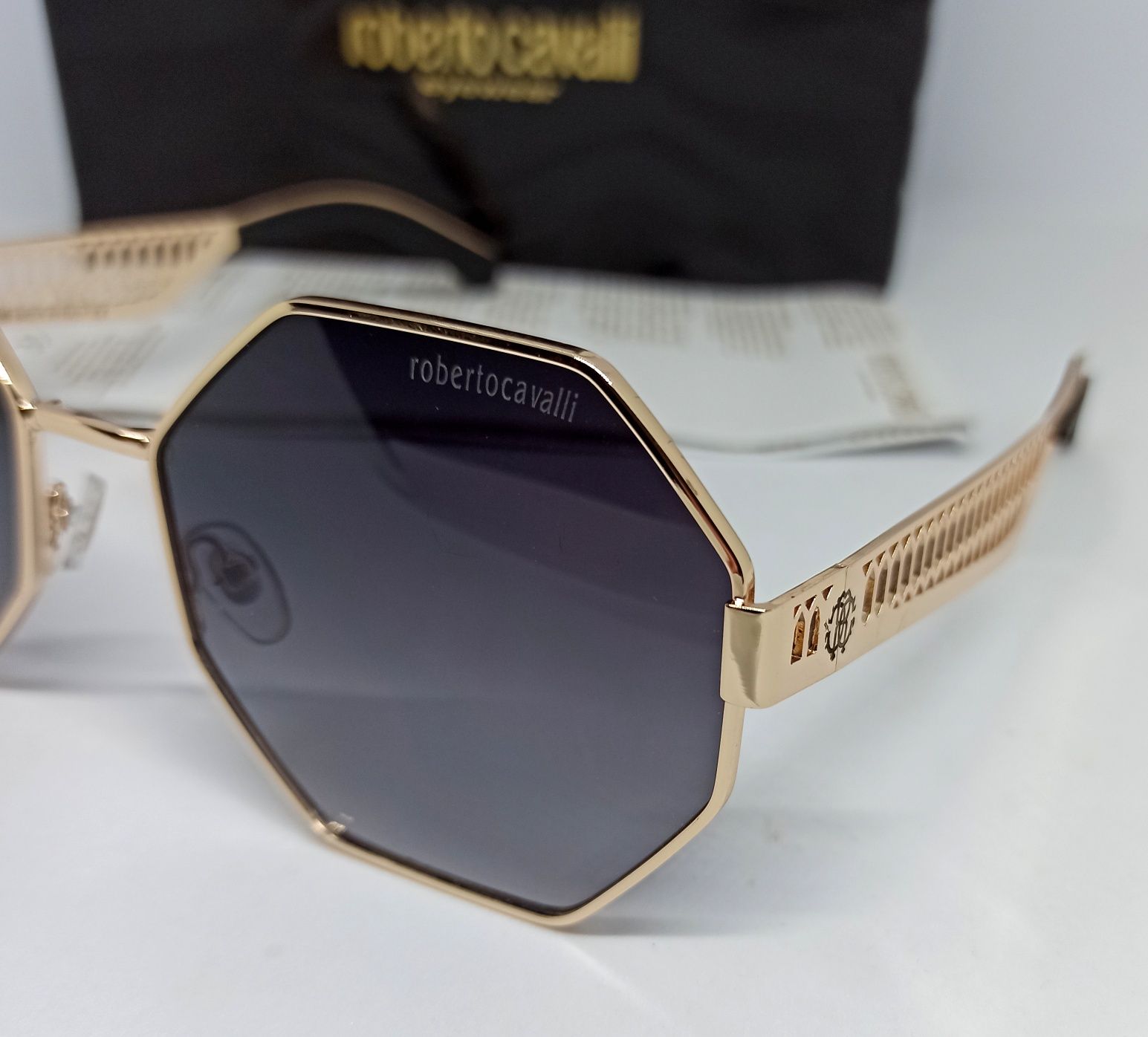 Roberto Cavalli очки женские темно серый градиент в золоте ромбовидные