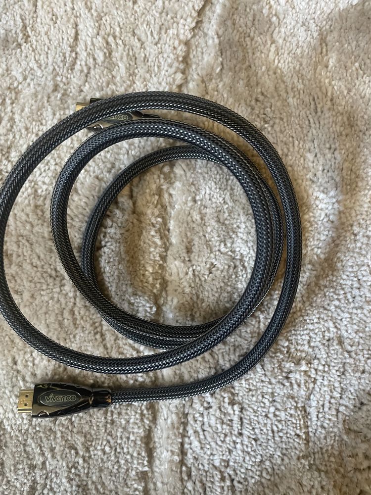 Monitor Dell 22 cale + kabel HDMi