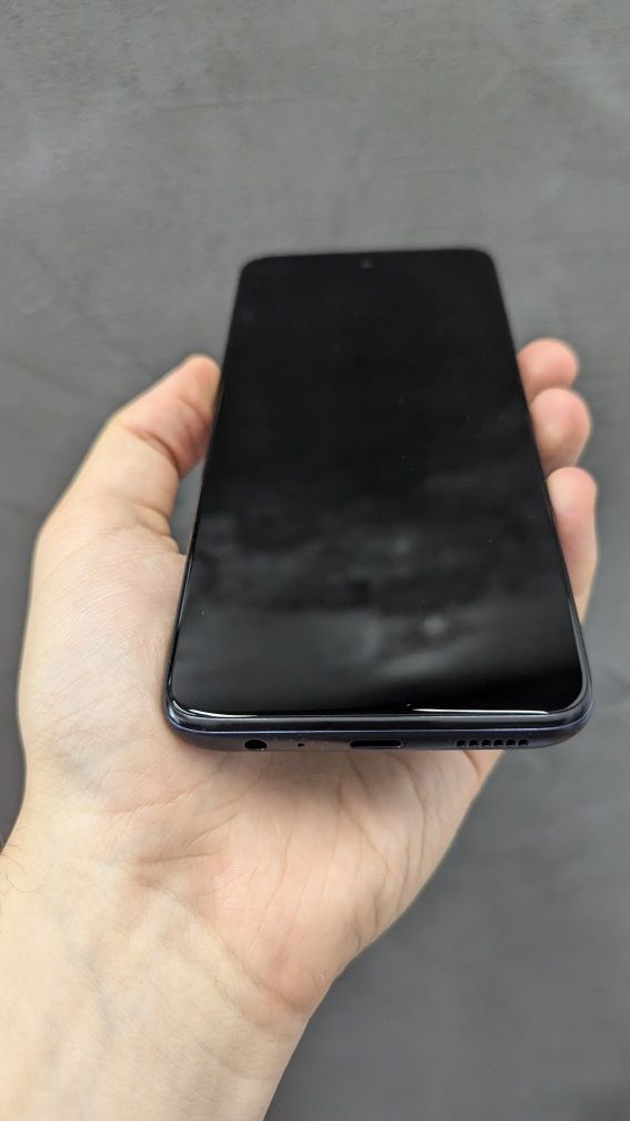 Свіжий Motorola G 5G 2022 4/64GB Made in USA