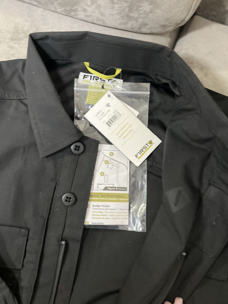 Тактична сорочка First Tactical – чорна, розмір M/REG (Regular Fit)