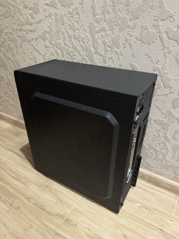 Середній ігровий ПК i3 8100/Radeon HD 7770/8GB/1Tb