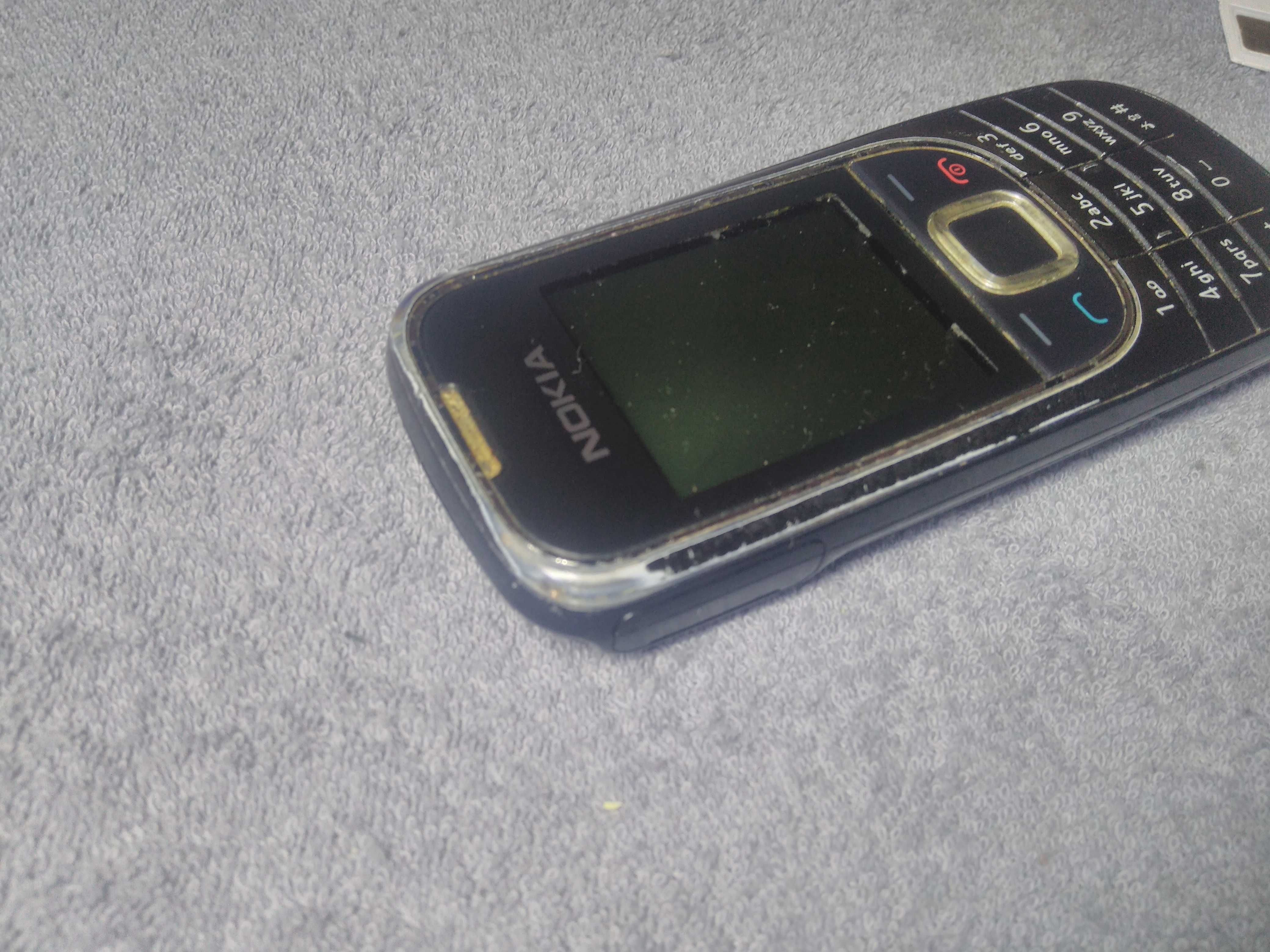 512 Nokia 2330c-2 rm-512  2330 telefon