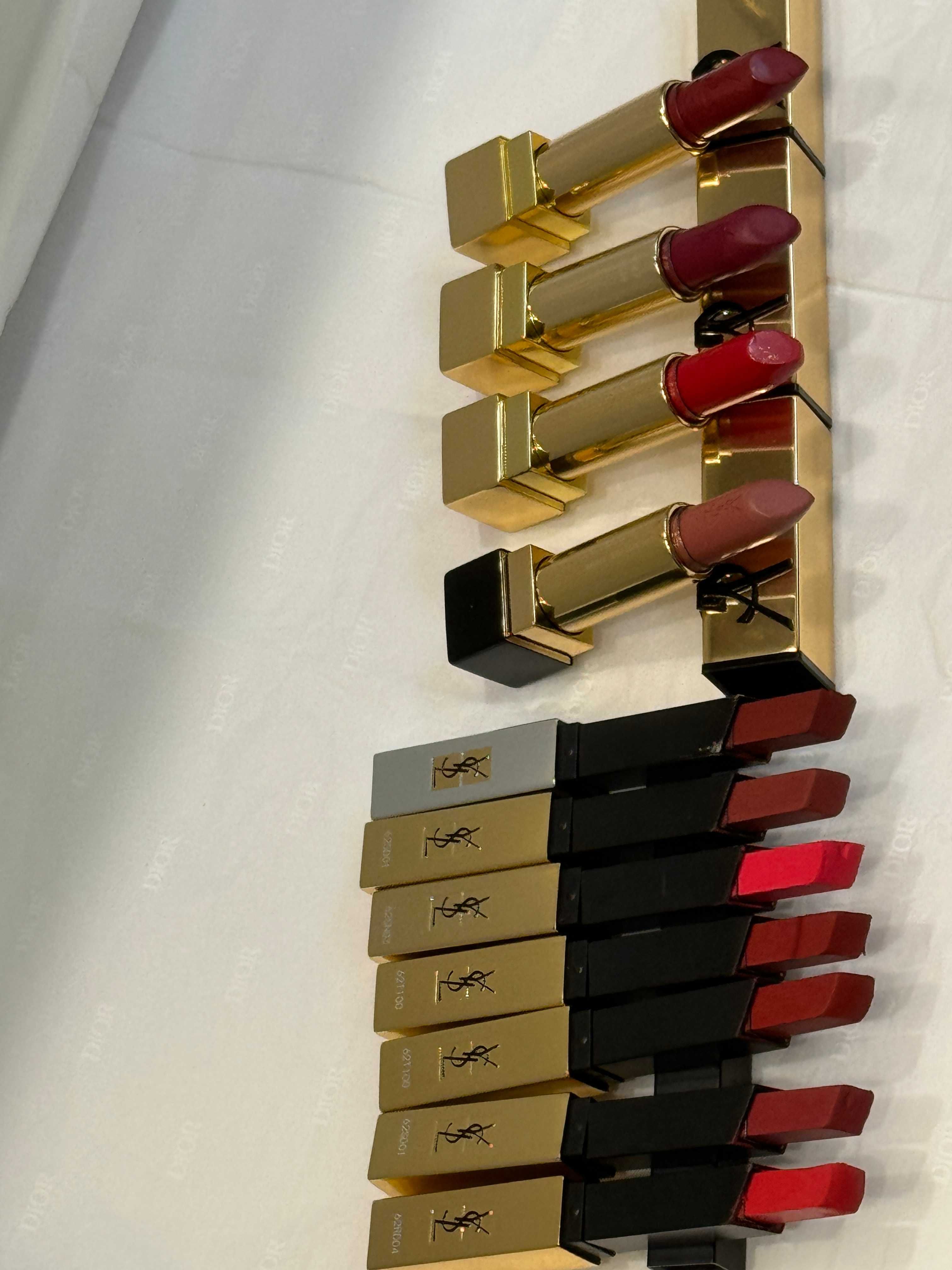 Помади для губ  в асортименті від ysl