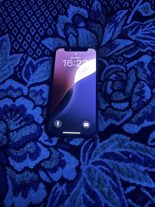 Iphone 12 mini (sem nenhum risco)