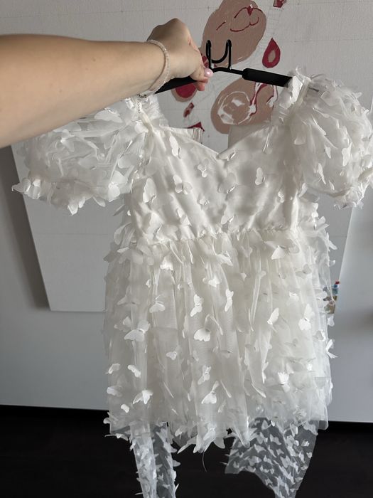 Святкове пляття на дівчинку. Святкова сукня дитяча