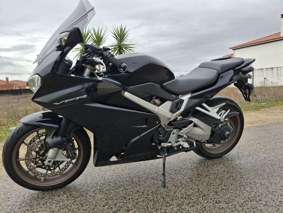 Honda VFR 800 rc79