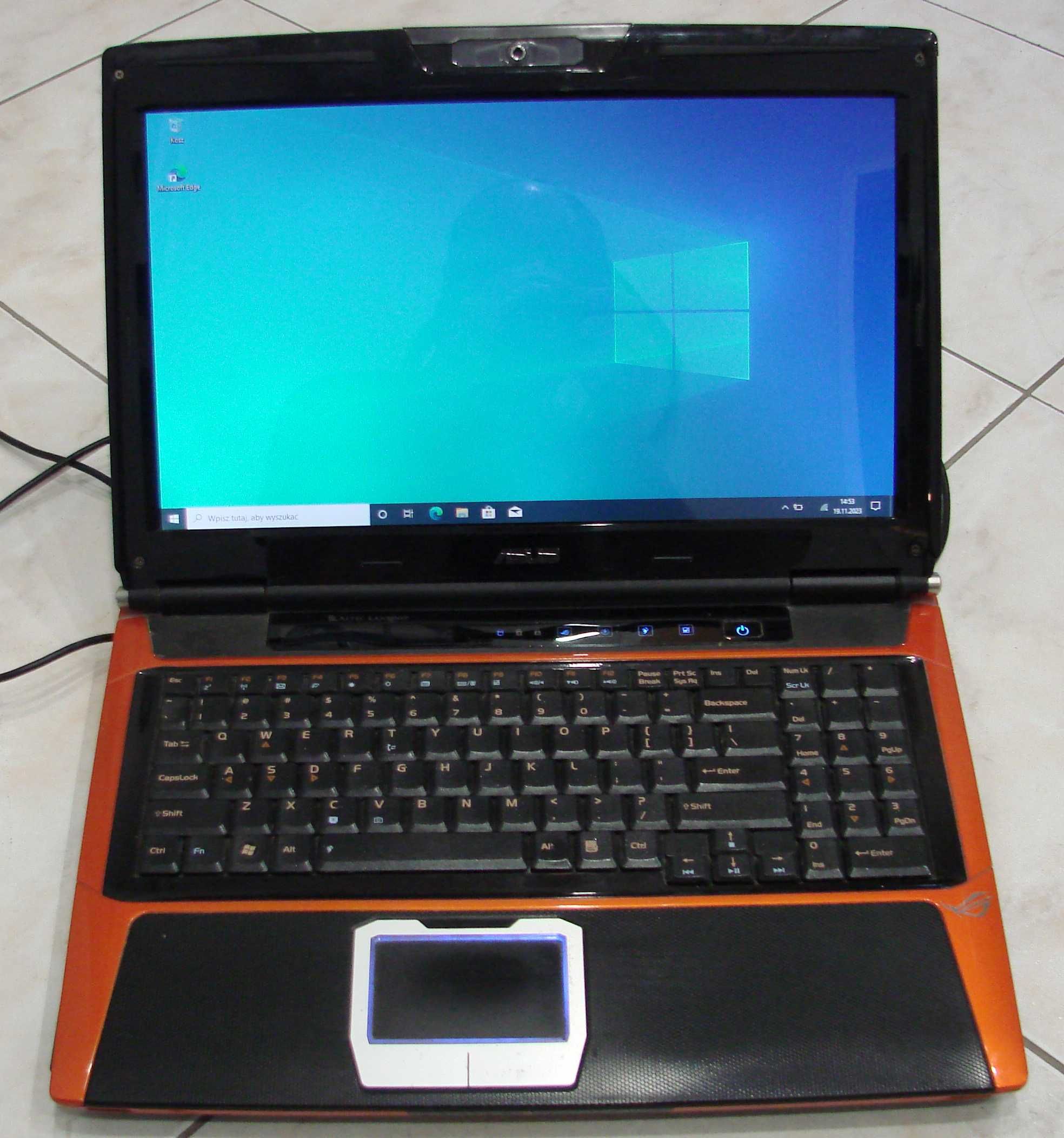 Laptop Klasyk Gamingowy ASUS G50V 2x2.8GHz T9600 4GB 128GB SSD 15,4"