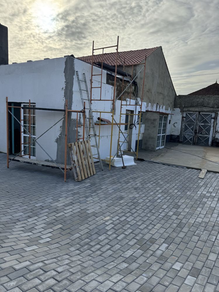 Vendo casa em fase de remodelacao