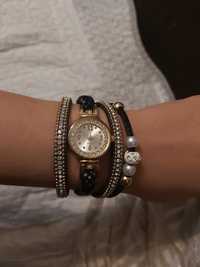 Zegarek z bransoletkami