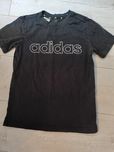 Sprzedam koszulkę firmy adidas