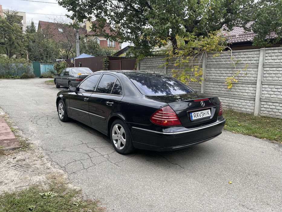 Продам автомобиль Mercedes-Benz