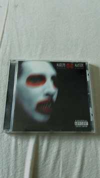 Marilyn Manson – The Golden Age Of Grotesque