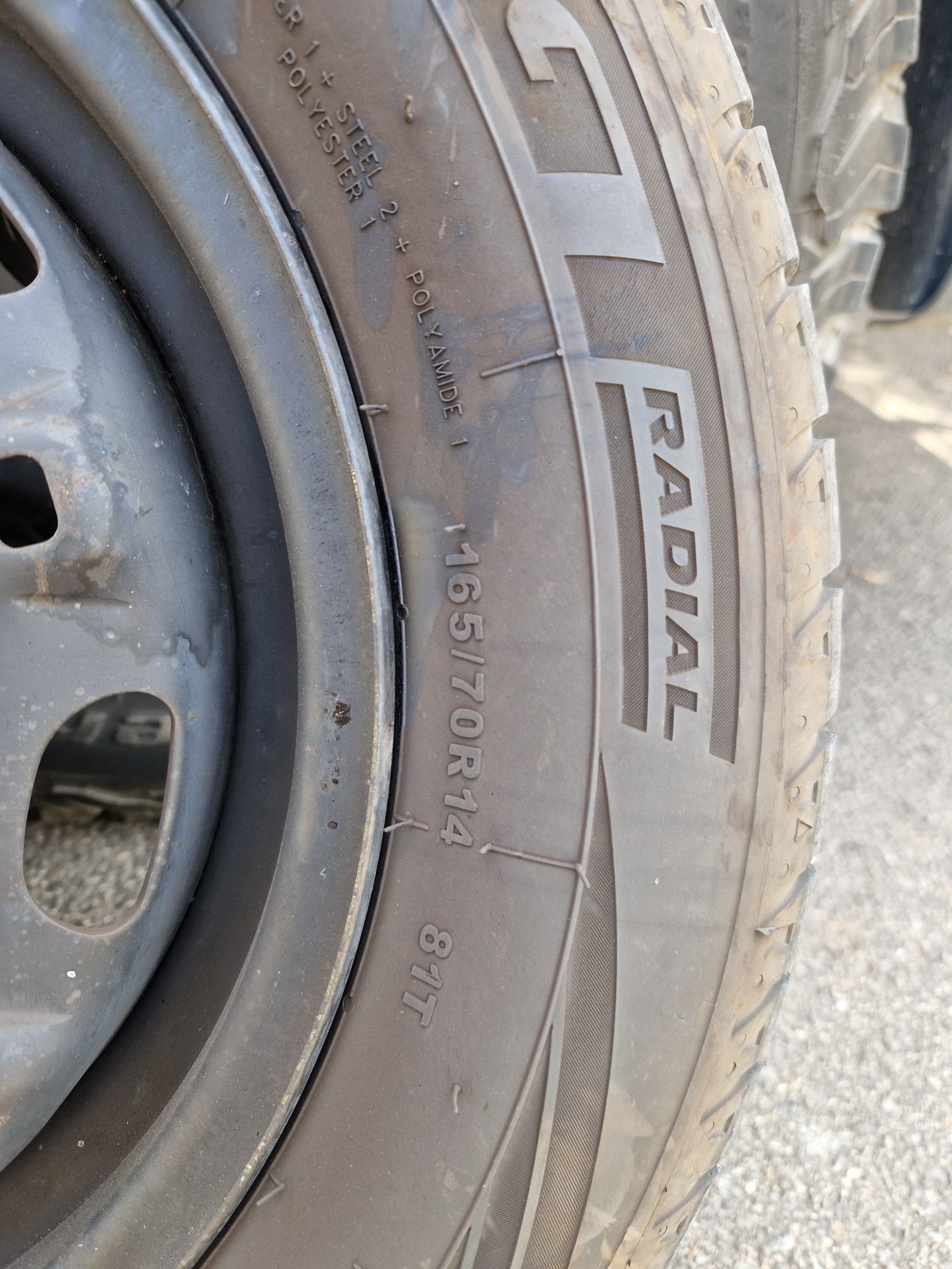 5x100 14 polegadas 4 rodas usadas com pneu GTRadial ótimo estado

De