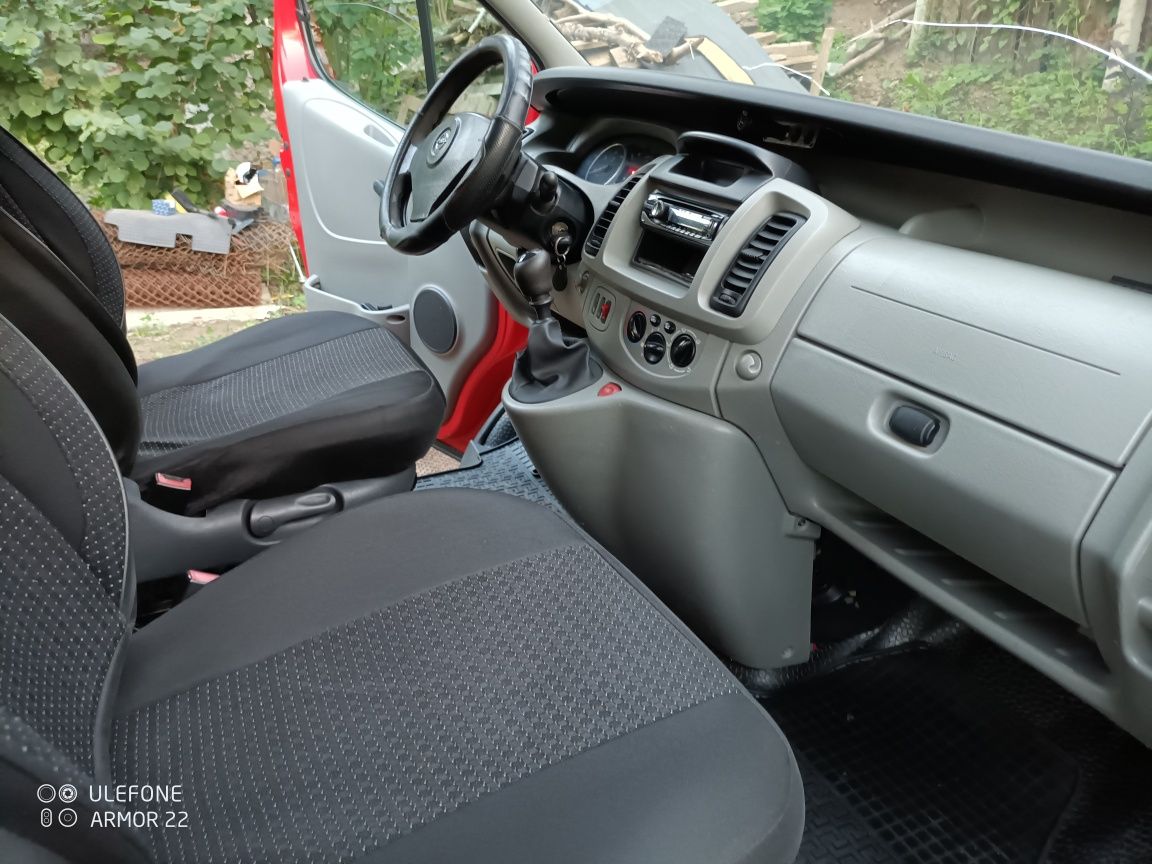 Opel Vivaro 2001 дизель 1,9
