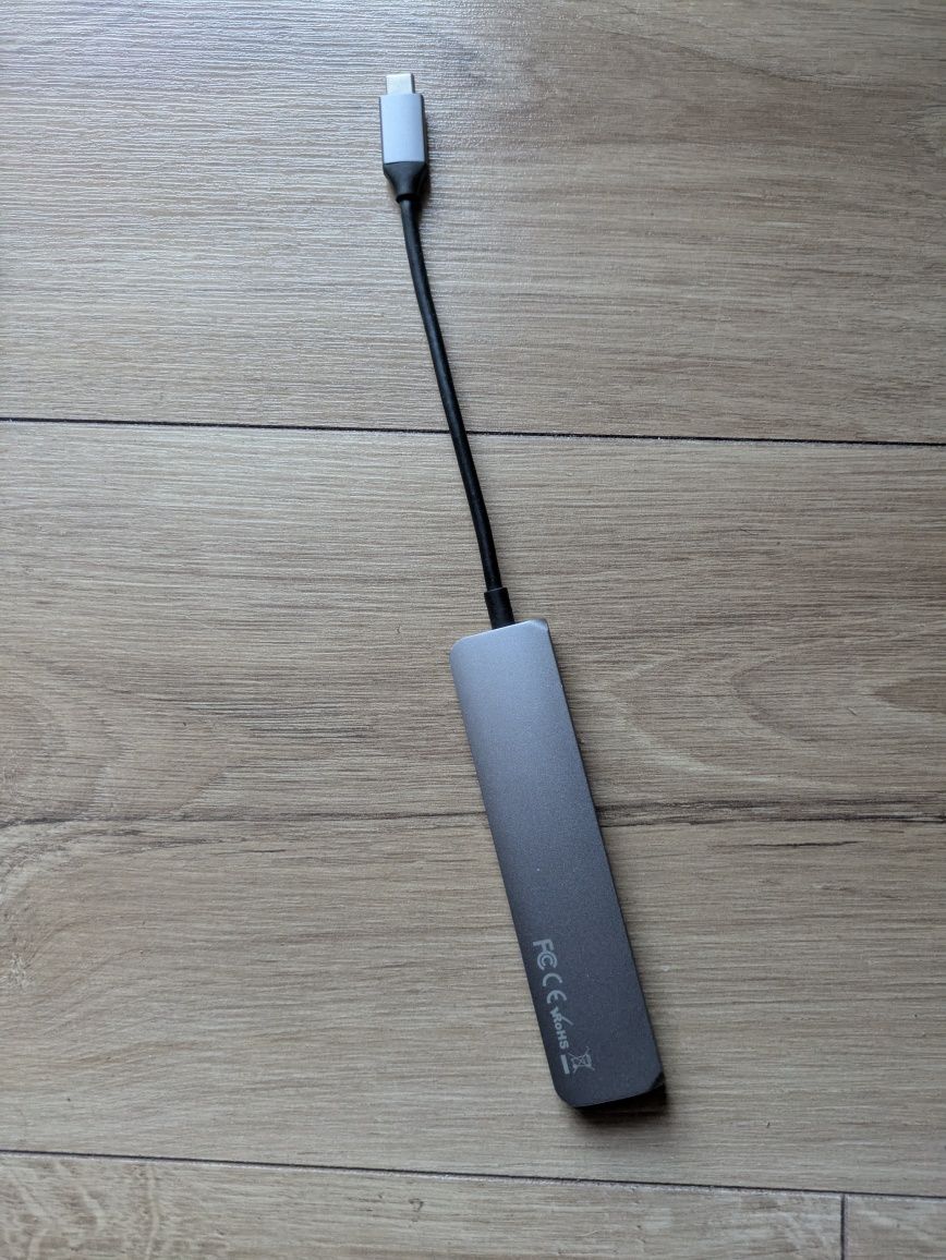 Adapter HUB Satechi Slim USB-C