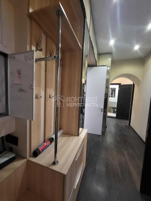 Продається велика 4К квартира у СТАЛІНЦІ парк Артема