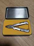 Multitool - scyzoryk