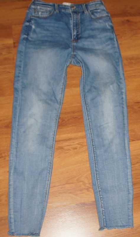 STRADIVARIUS Spodnie jeans elastyczne wysoki stan 34-36 S M 158-164