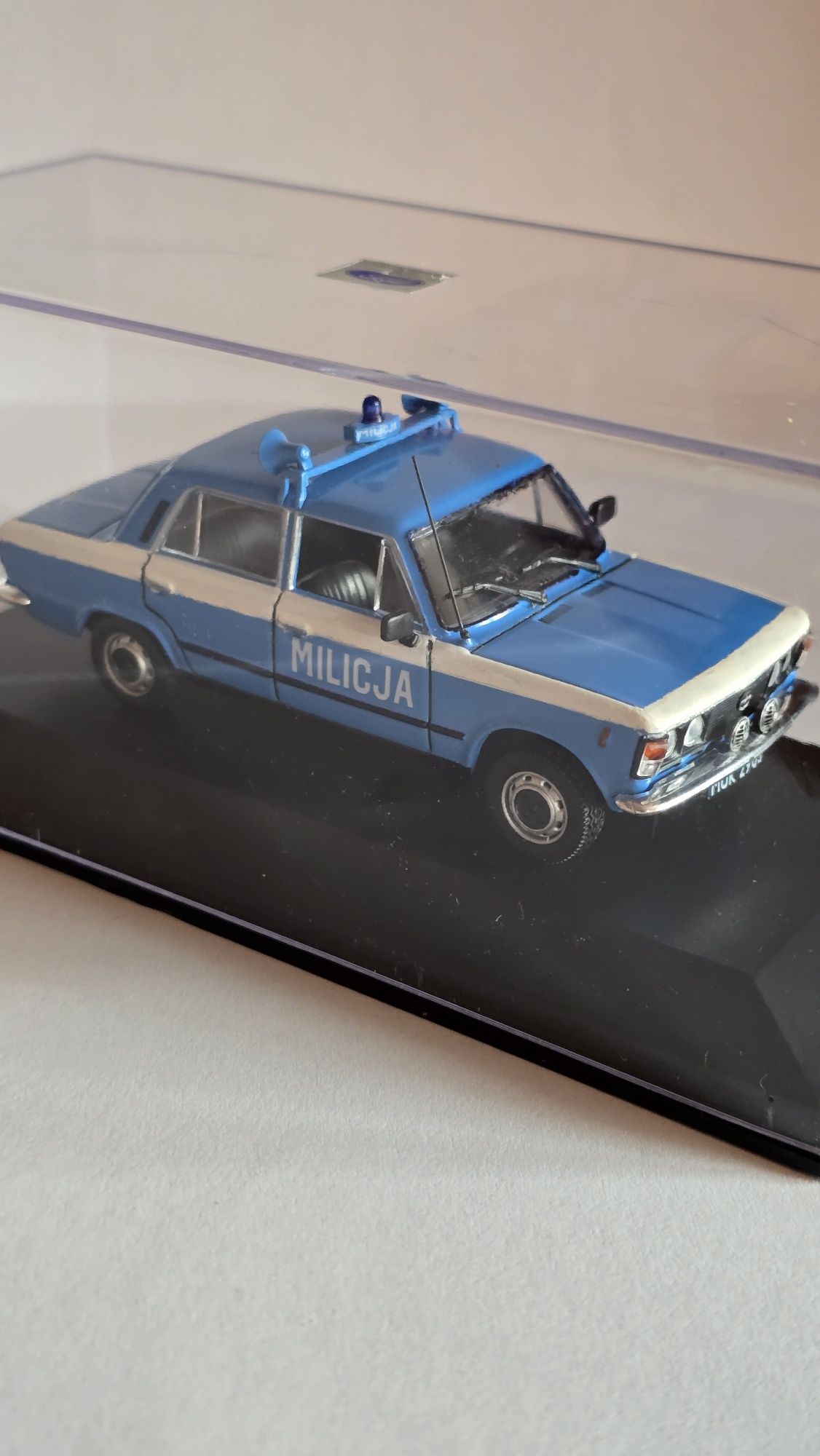 Sprzedam model Fiat 125p Milicja po konwersji