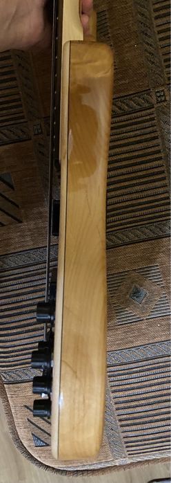 Yamaha TRB-1005 5-String Active Bass Guitar