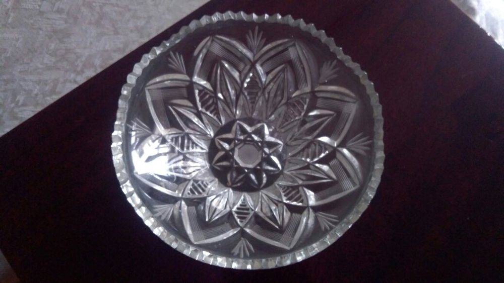 Продам вазу з кришталю