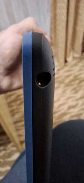 Планшет Lenovo TB-X103F