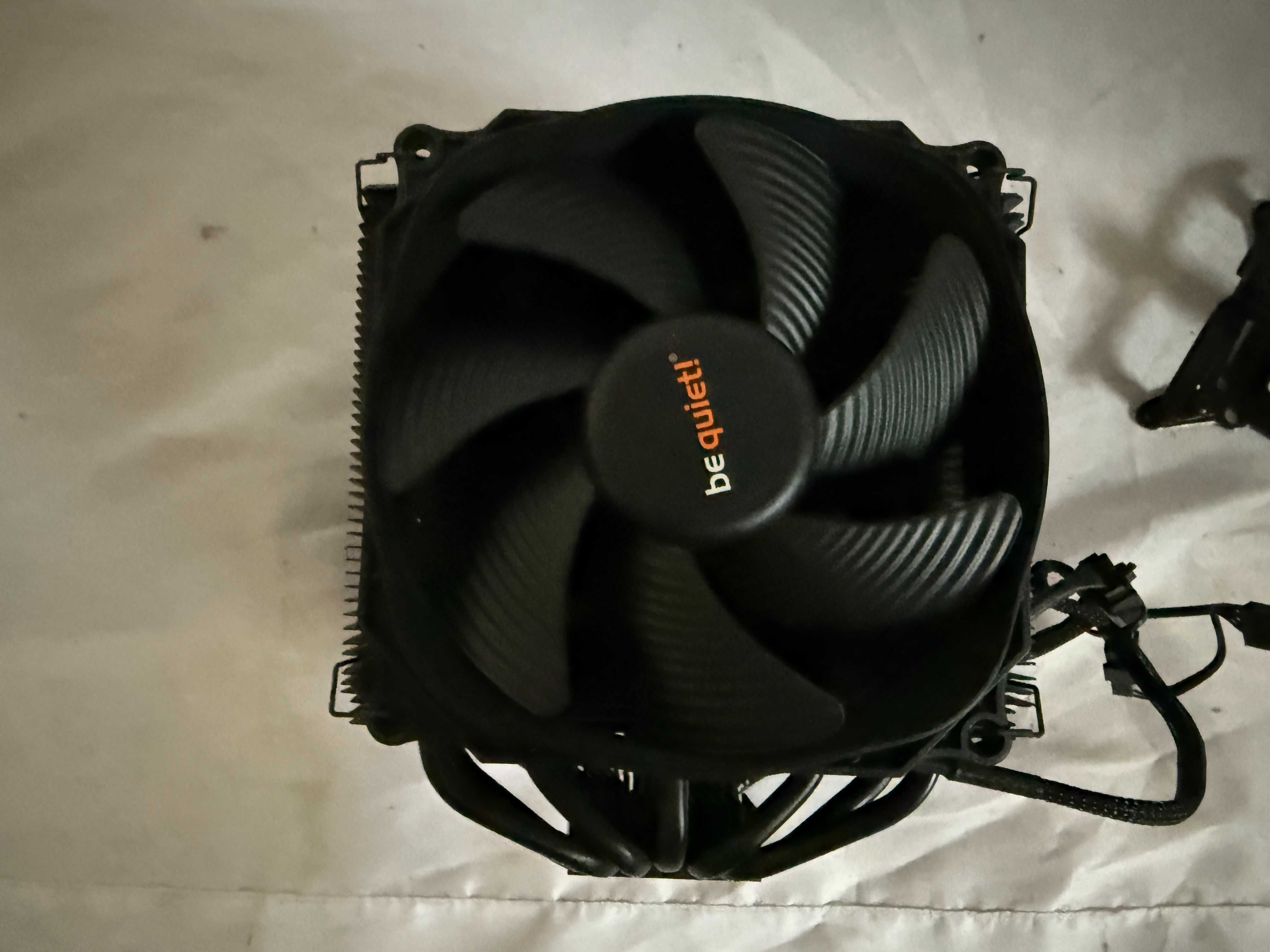 Chłodzenie procesora aktywne Be Quiet! Dark Rock Pro 4 BK022 Intel