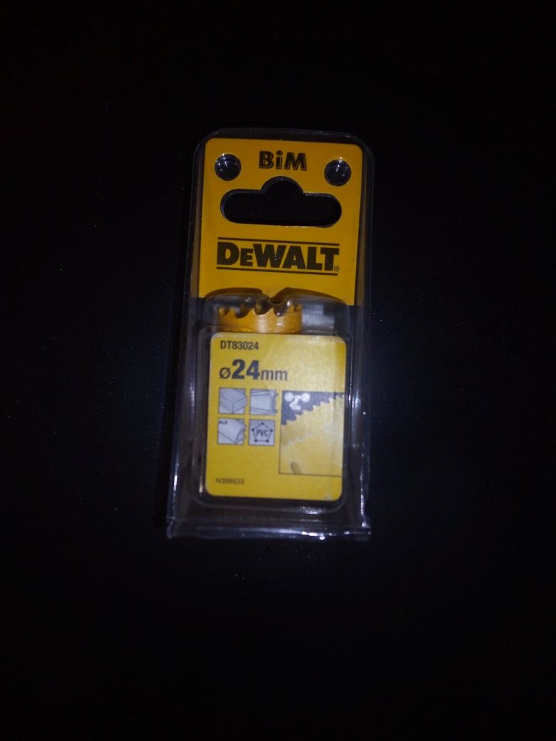 Цифенбор-коронка биметаллическая DeWALT DT83024