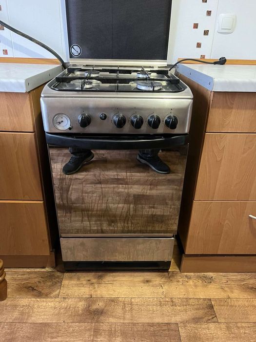 Газова плита робоча