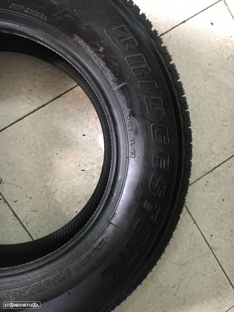 2 pneus novos bridgestone 205-70r15 entrega grátis