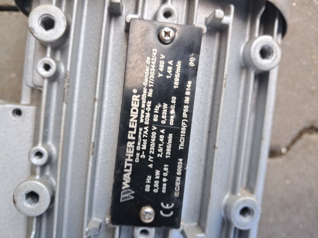 Okazja motoreduktor 0.55kw 56obr