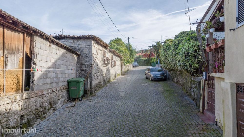 Moradia T0 para venda