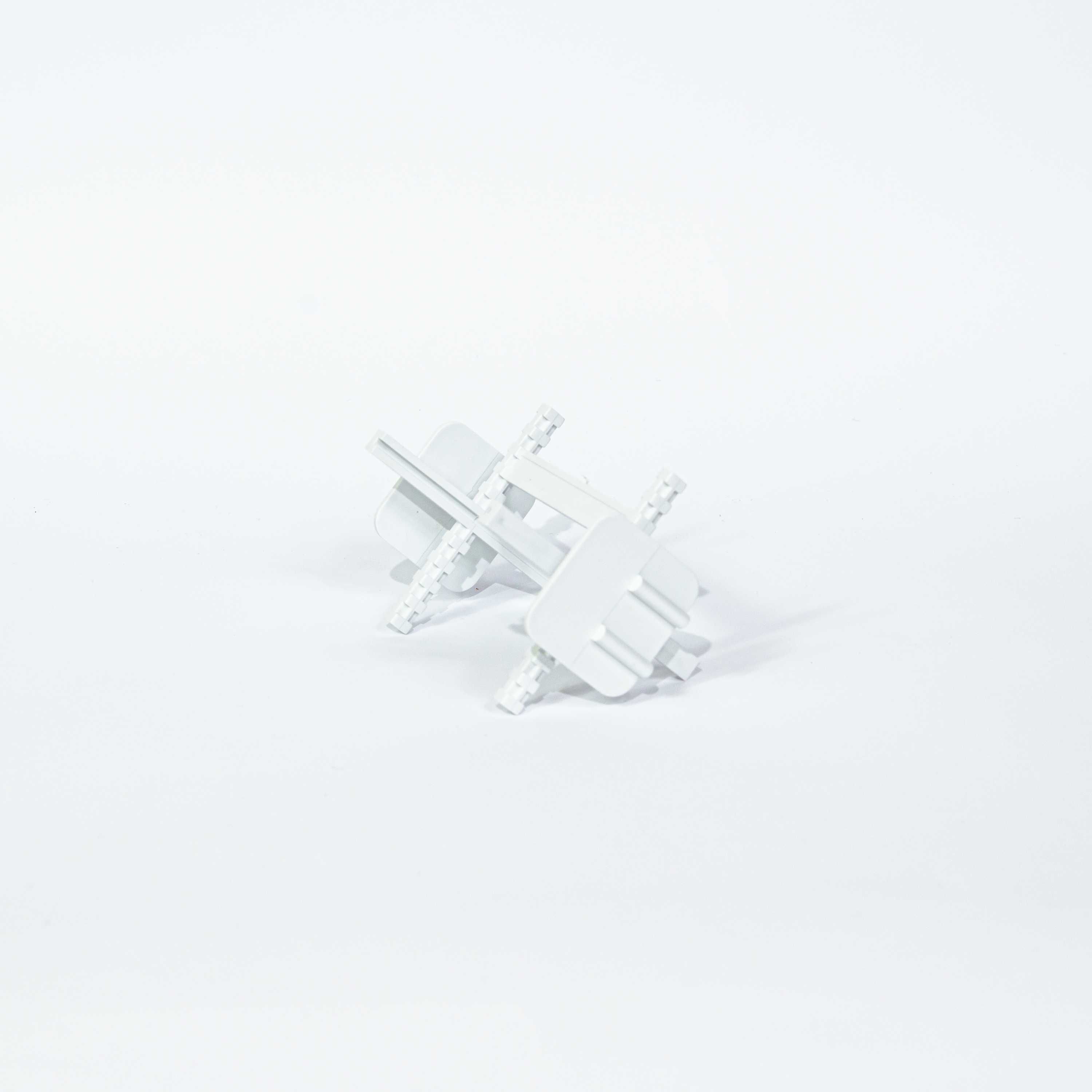Pustaki szklane Luksfery Cegły szklane Krzyżyki dystansowe 6mm / 10mm