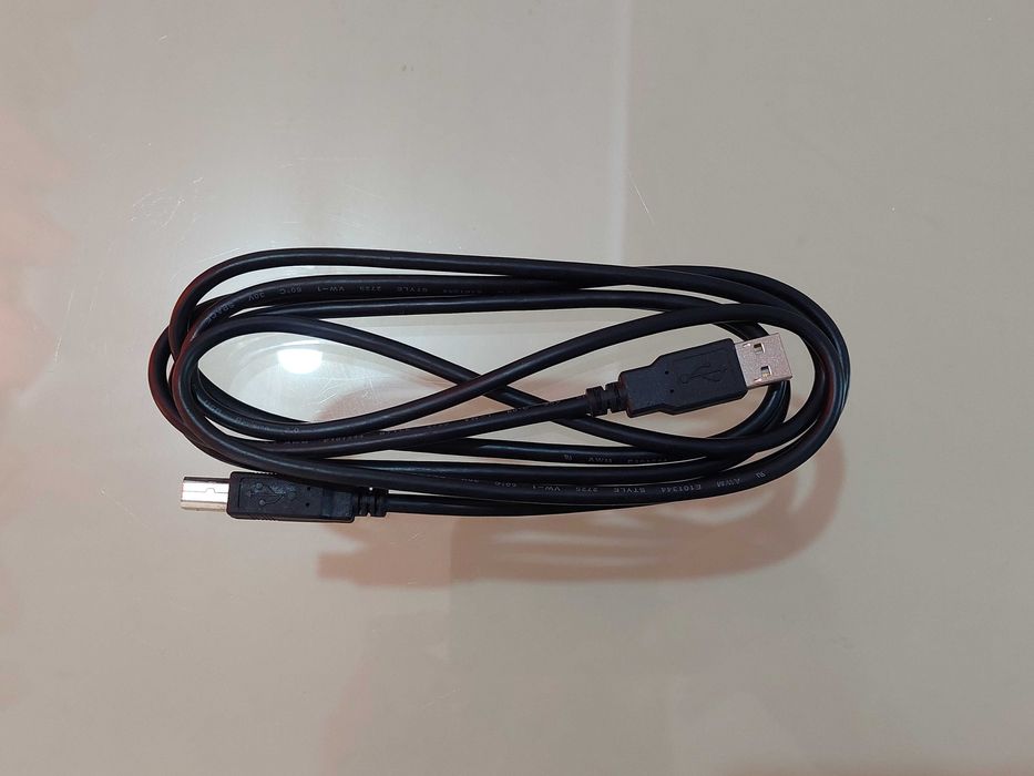 Cabo USB - B para impressora Hp e outro. NOVO.
