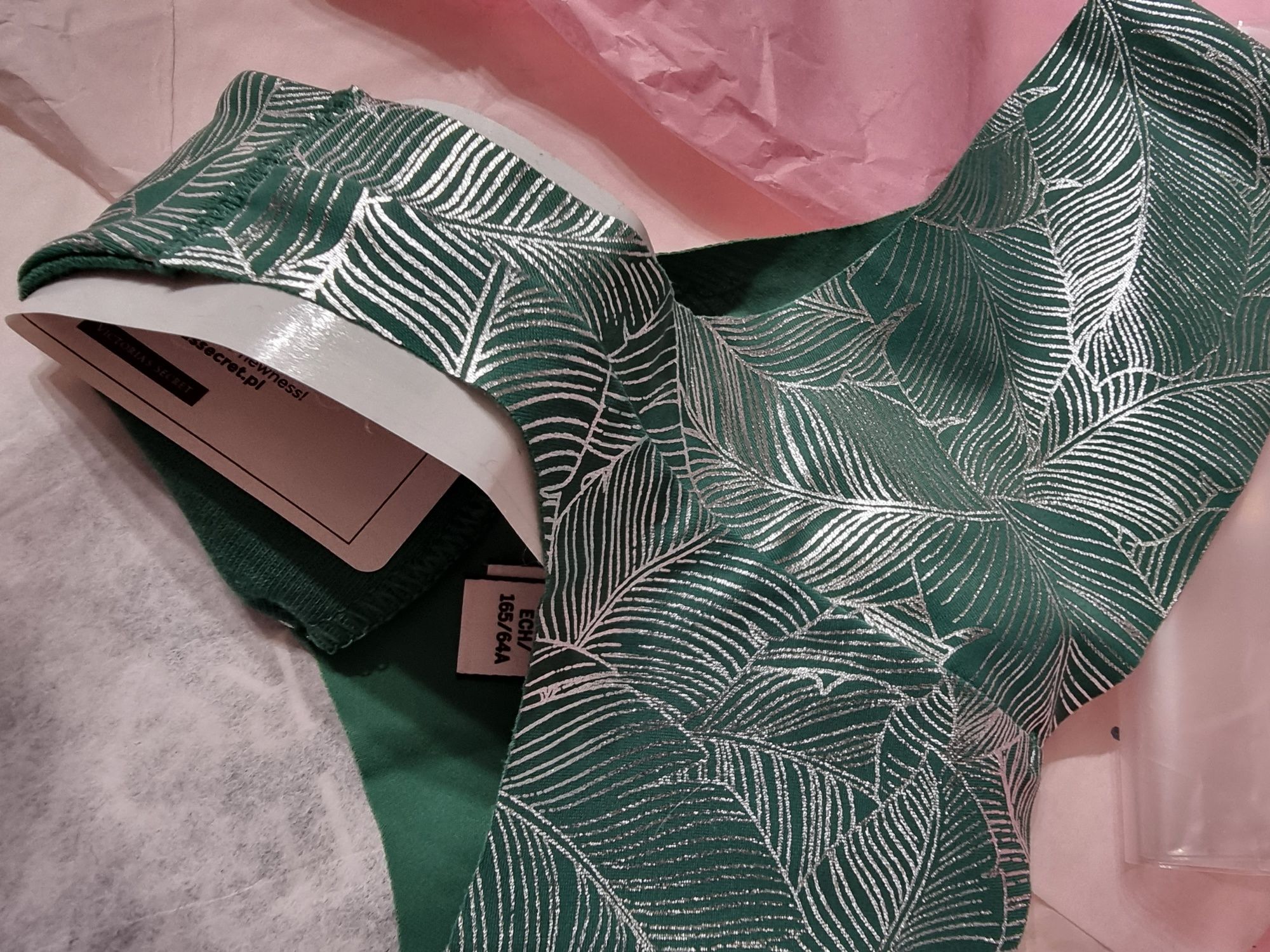 Stringi victoria secret oryginalne