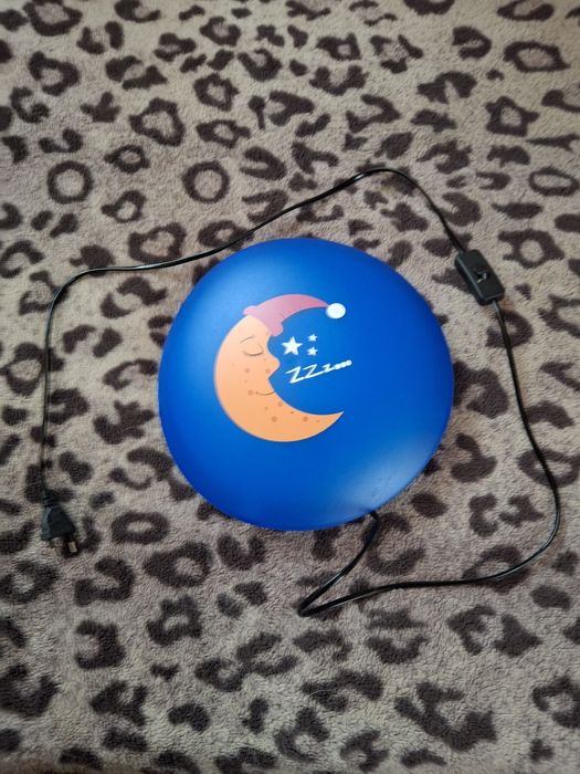 Lampka nocna dziecięca.