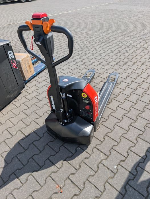Wynajem paleciaka elektrycznego