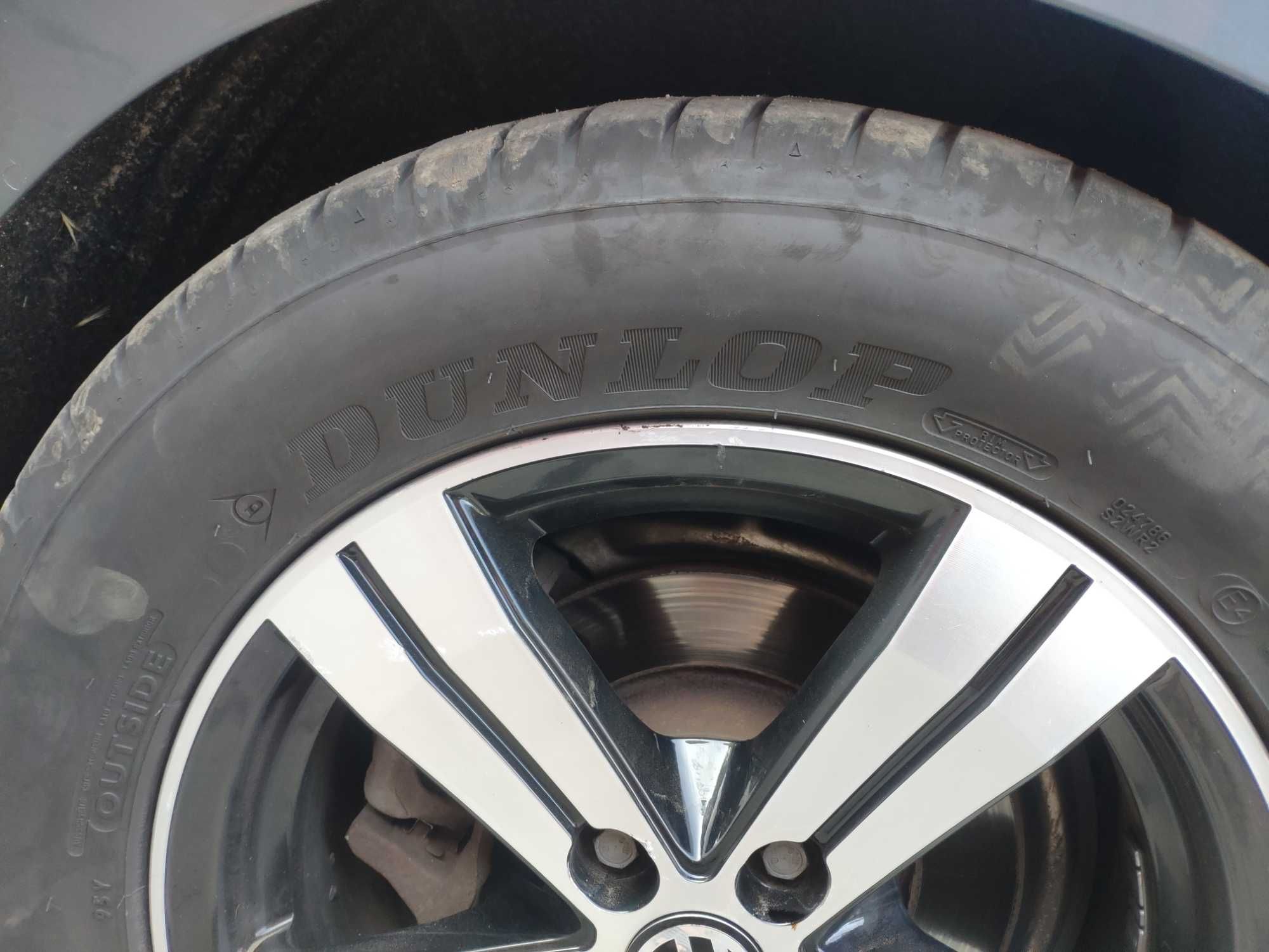 Шины 215/55/16 лето Dunlop Sport Maxx