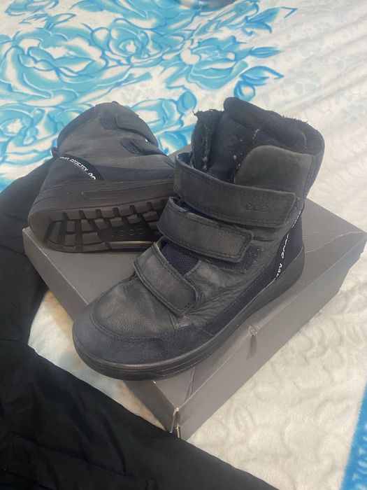 Зимова куртка Zara на хлопчика + зимові черевики Ecco