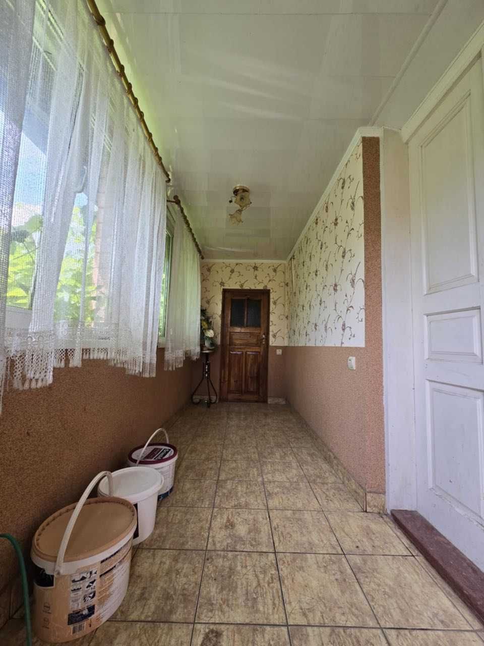 Продається готовий будинок із землею в м. Рогатин на вул. Роксолани,11