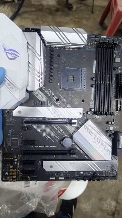 Asus Rog Strix B550-A Gaming